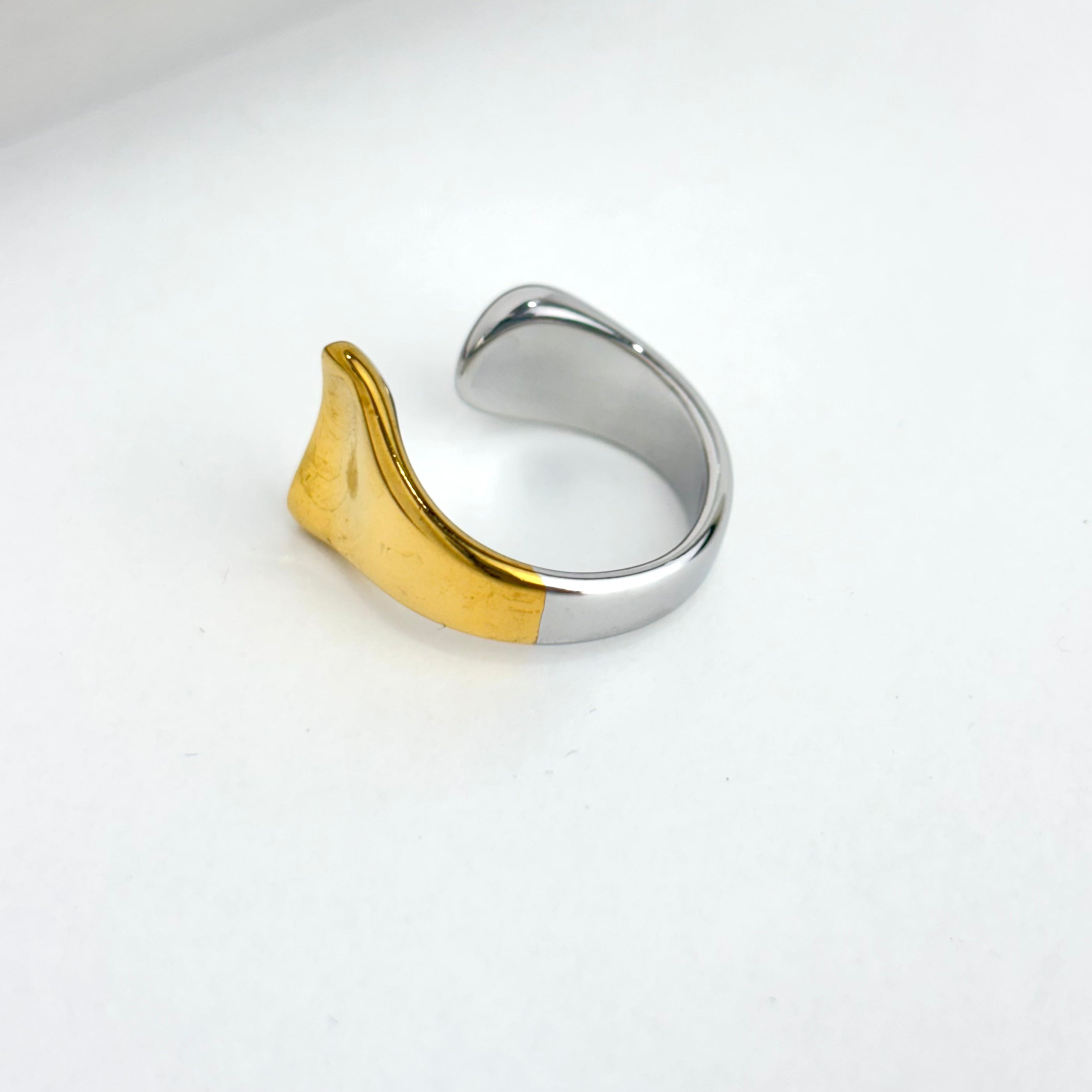Vibe Ring