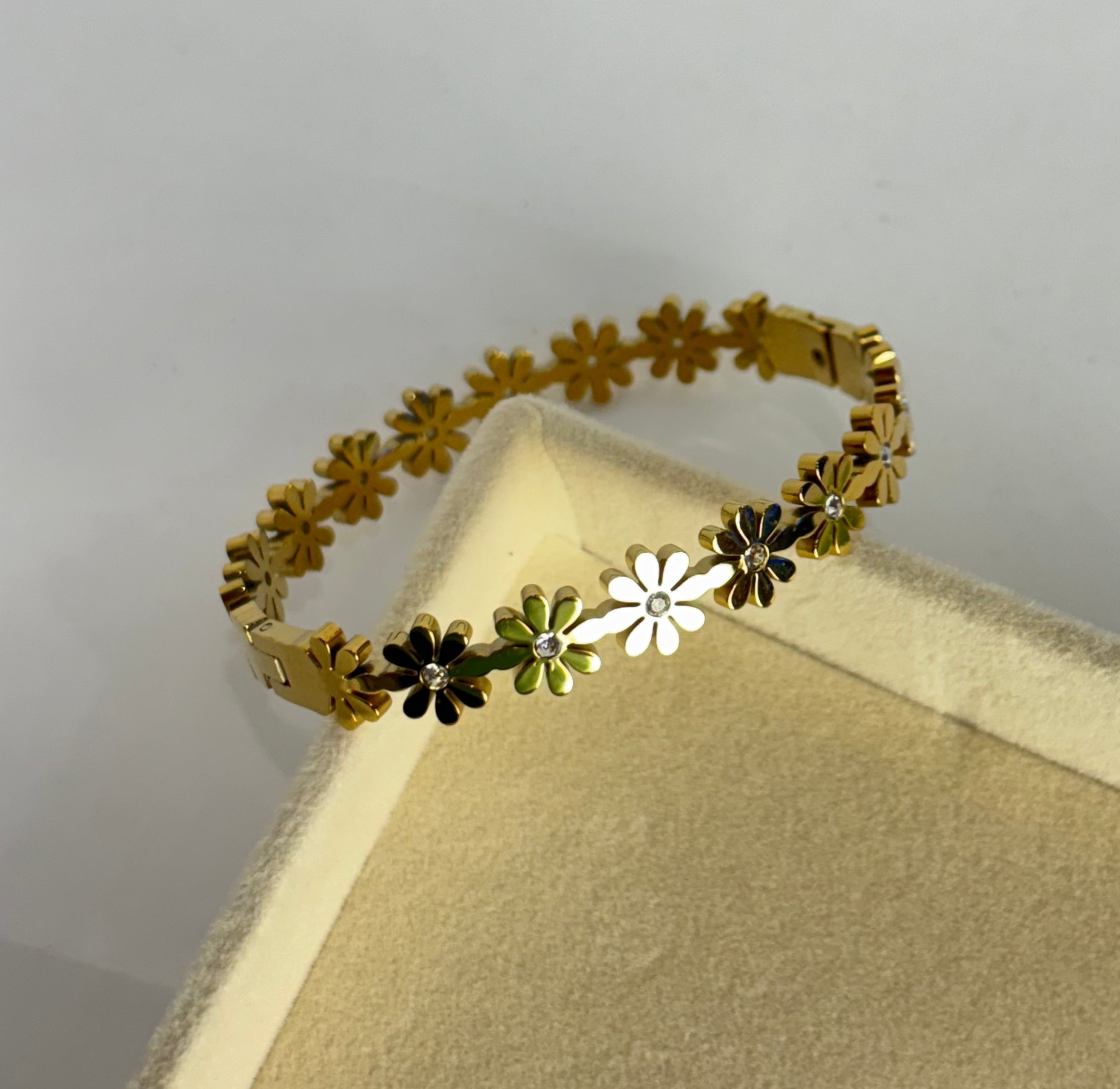 Daisy Bangle