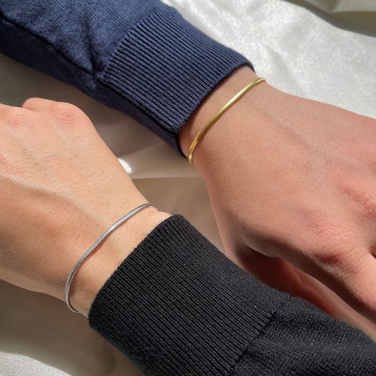 Sleek LOVE Couple Bracelet