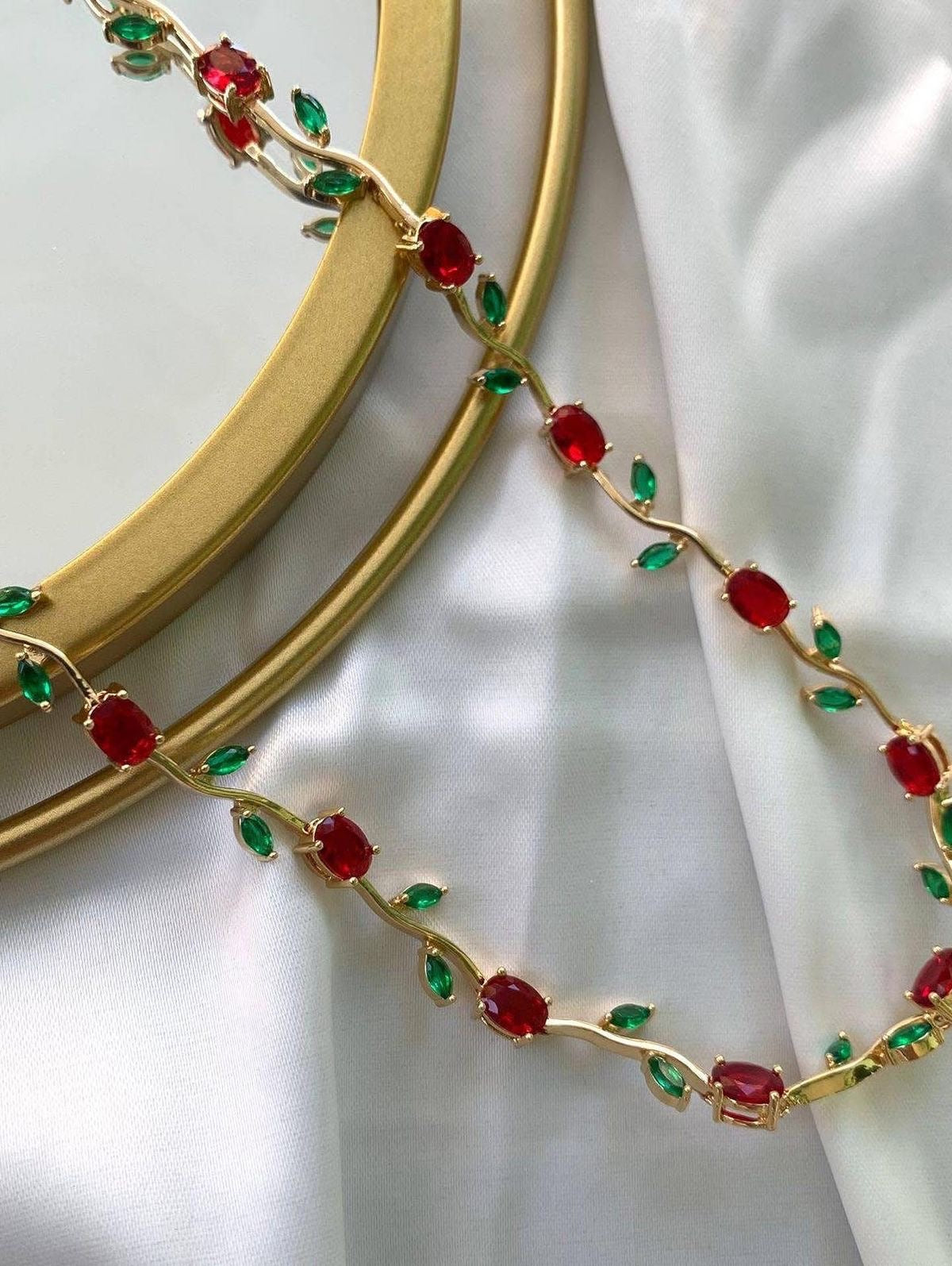 Tulip Necklace (Red)