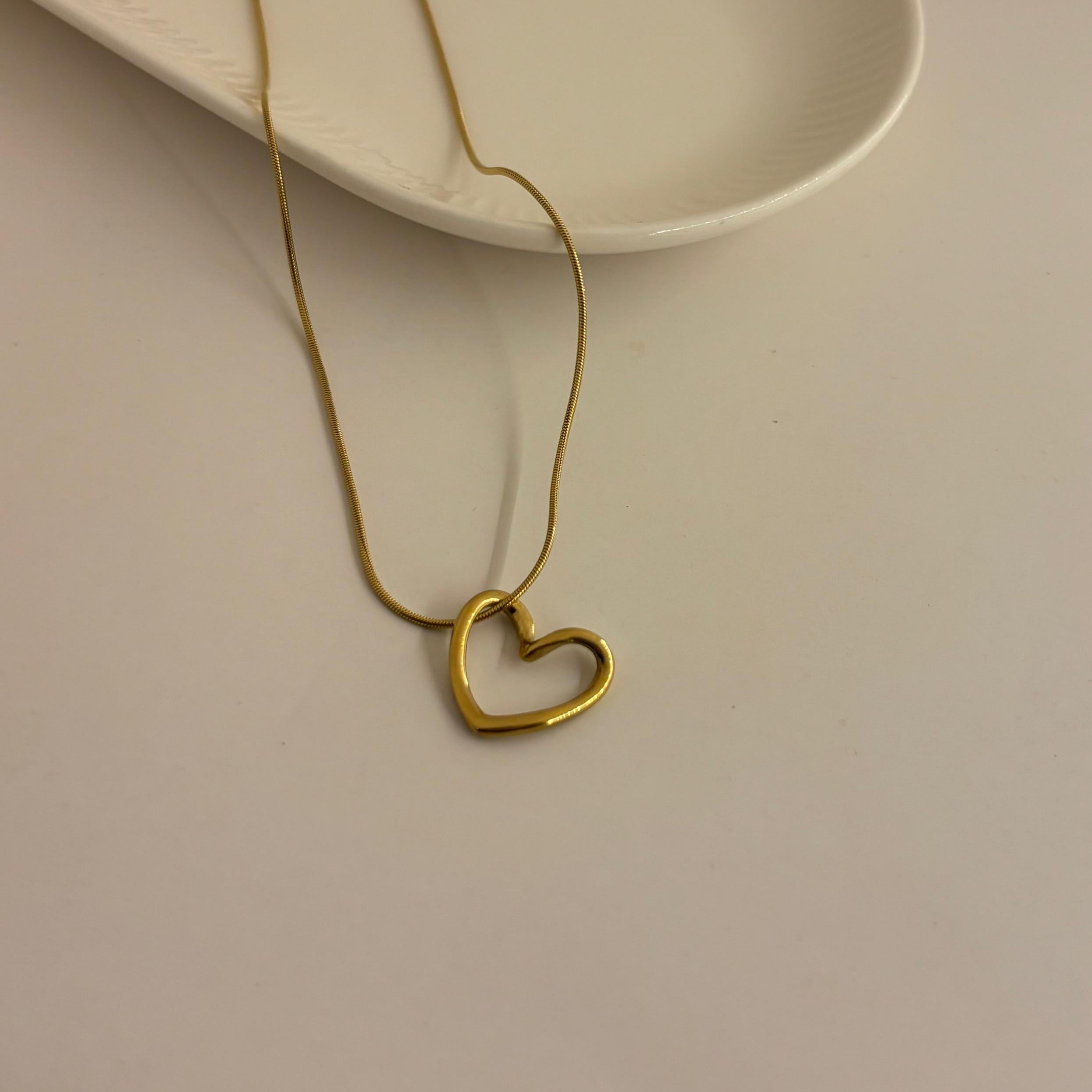 Lover Necklace