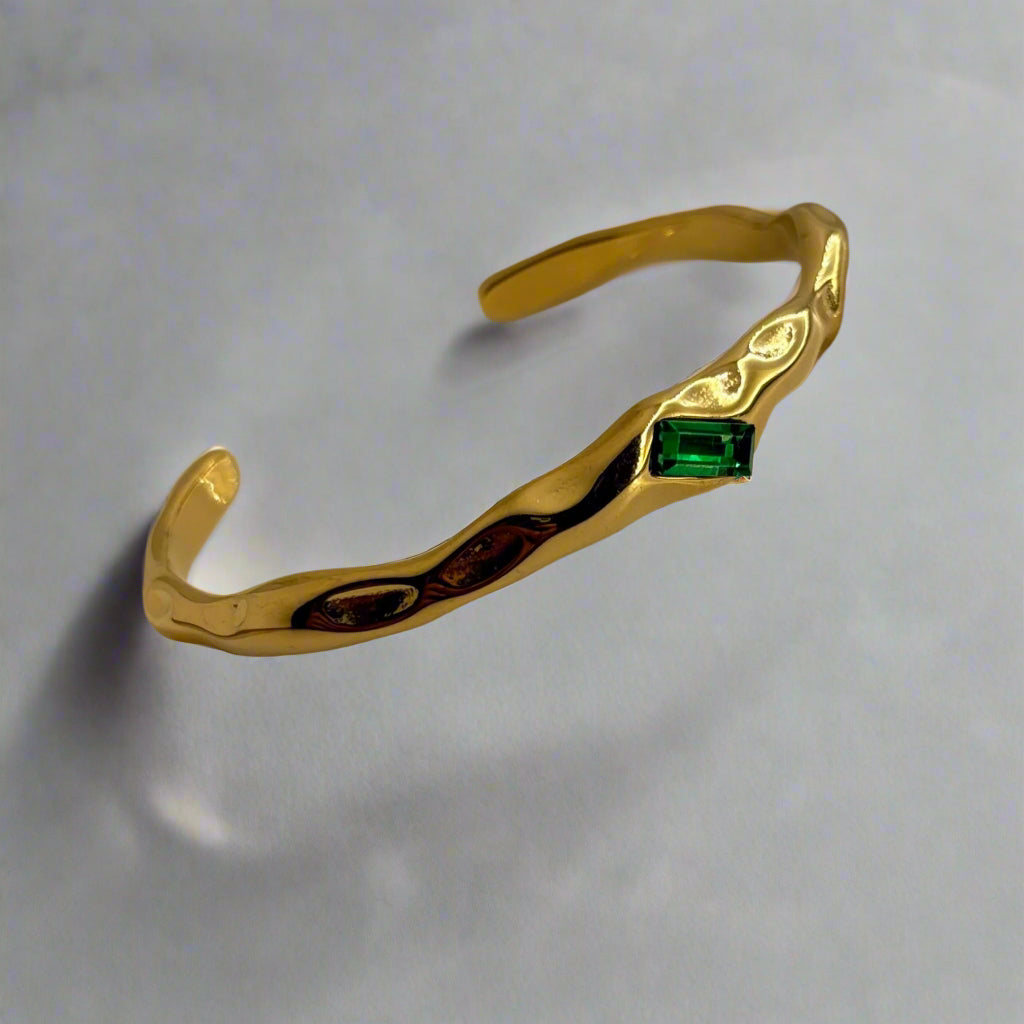 Lush Gleam Cuff