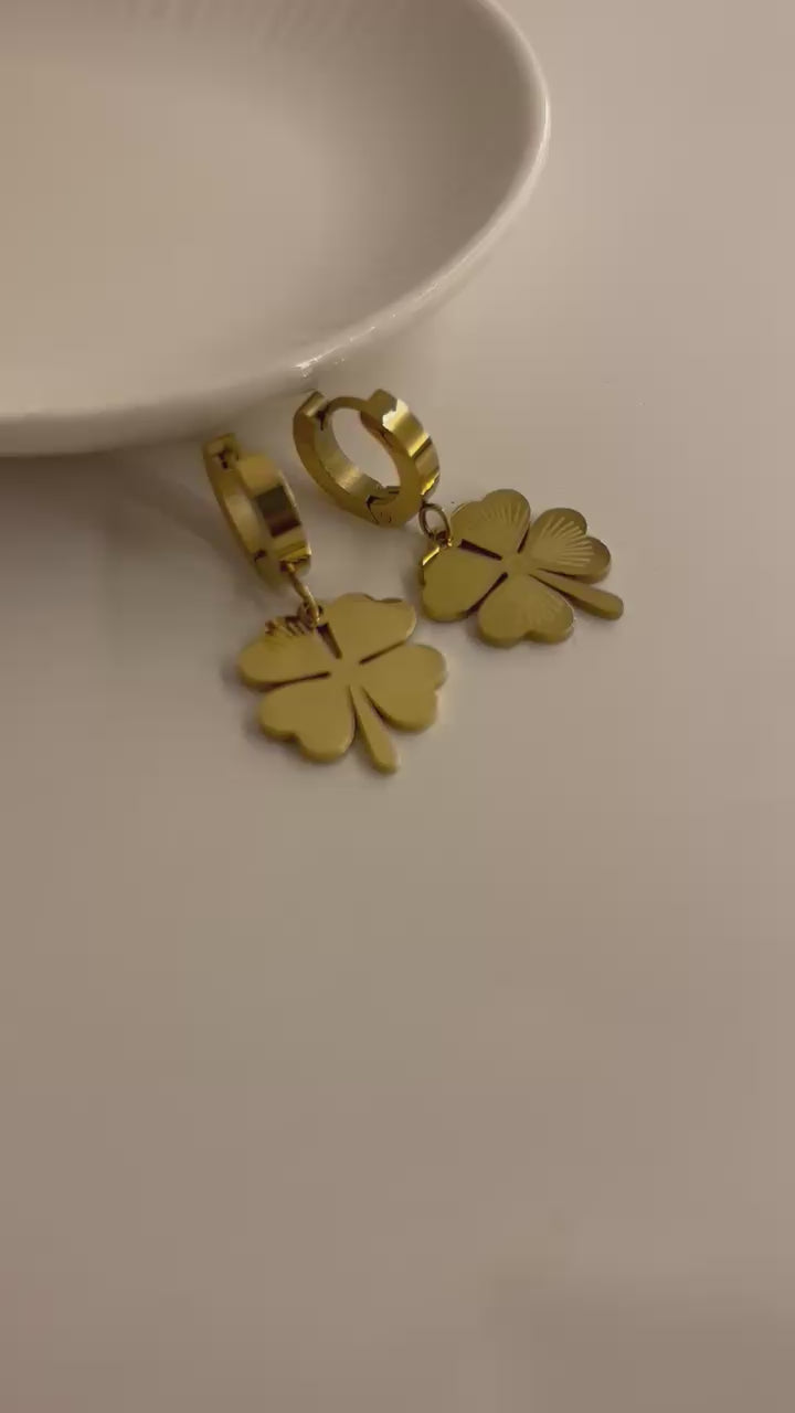 Lucky Leave Earrings